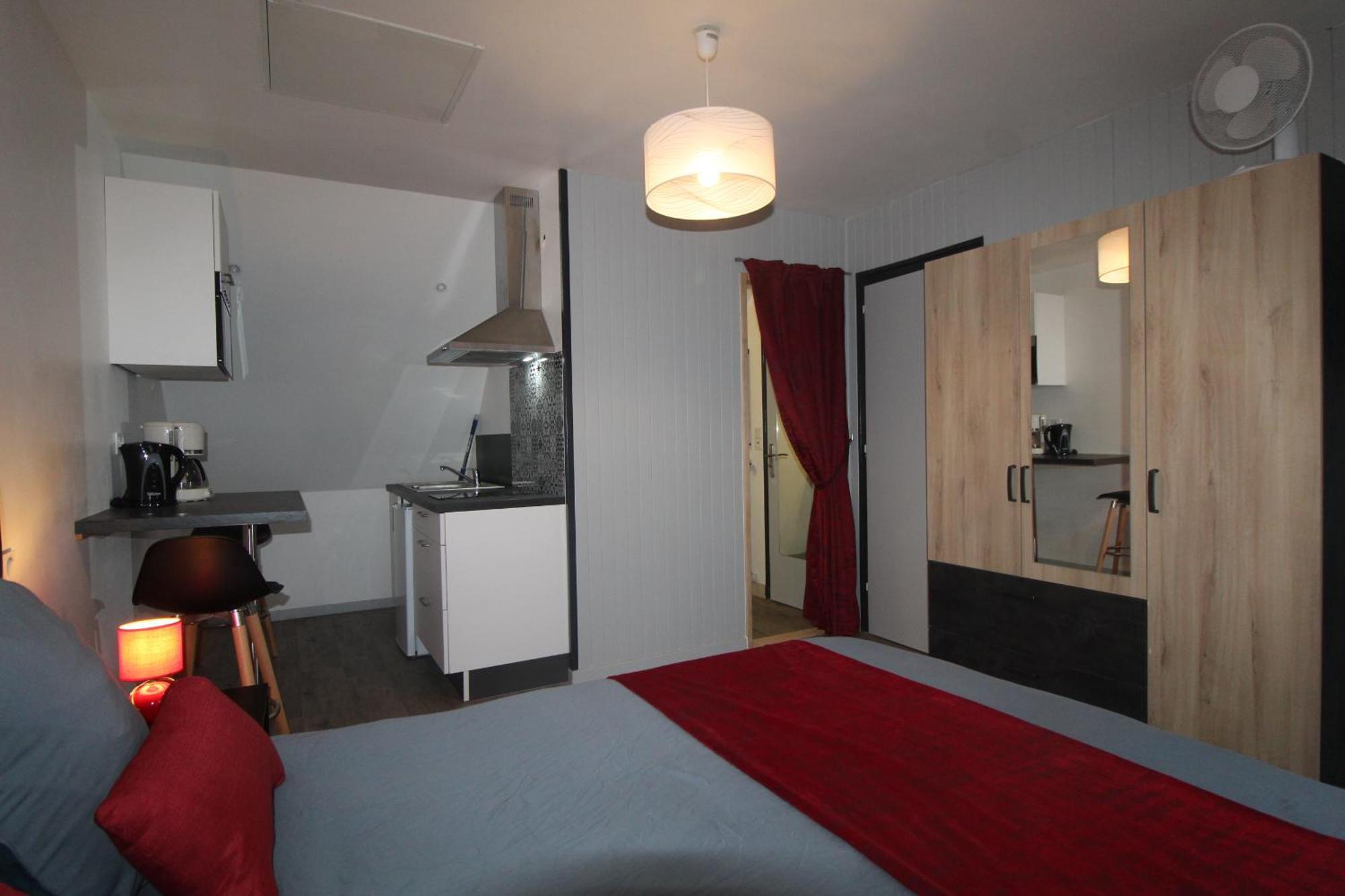Studio Ouest Cuisine Prive Proche Centre Ville ルデアック エクステリア 写真